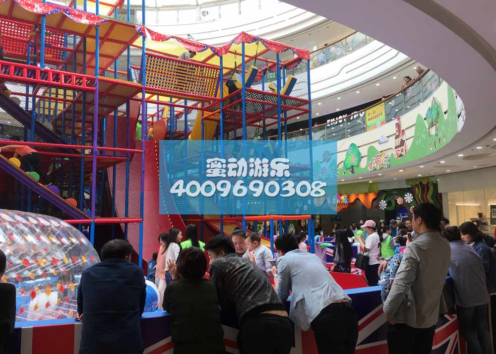 青島李滄萬達(dá)攜手城堡探險(xiǎn)