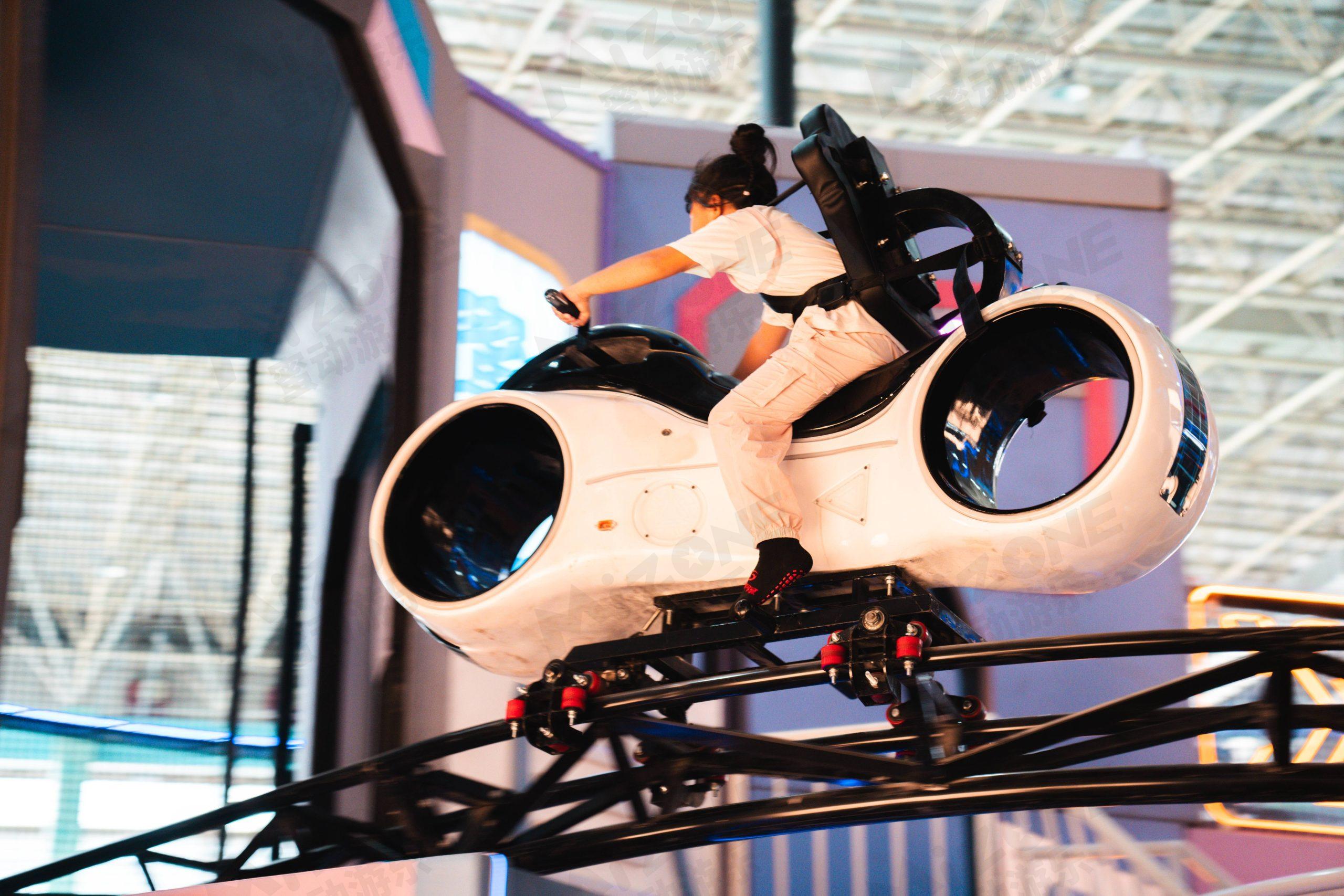 遛娃的潮玩運(yùn)動(dòng)館，成了年輕人的labubu